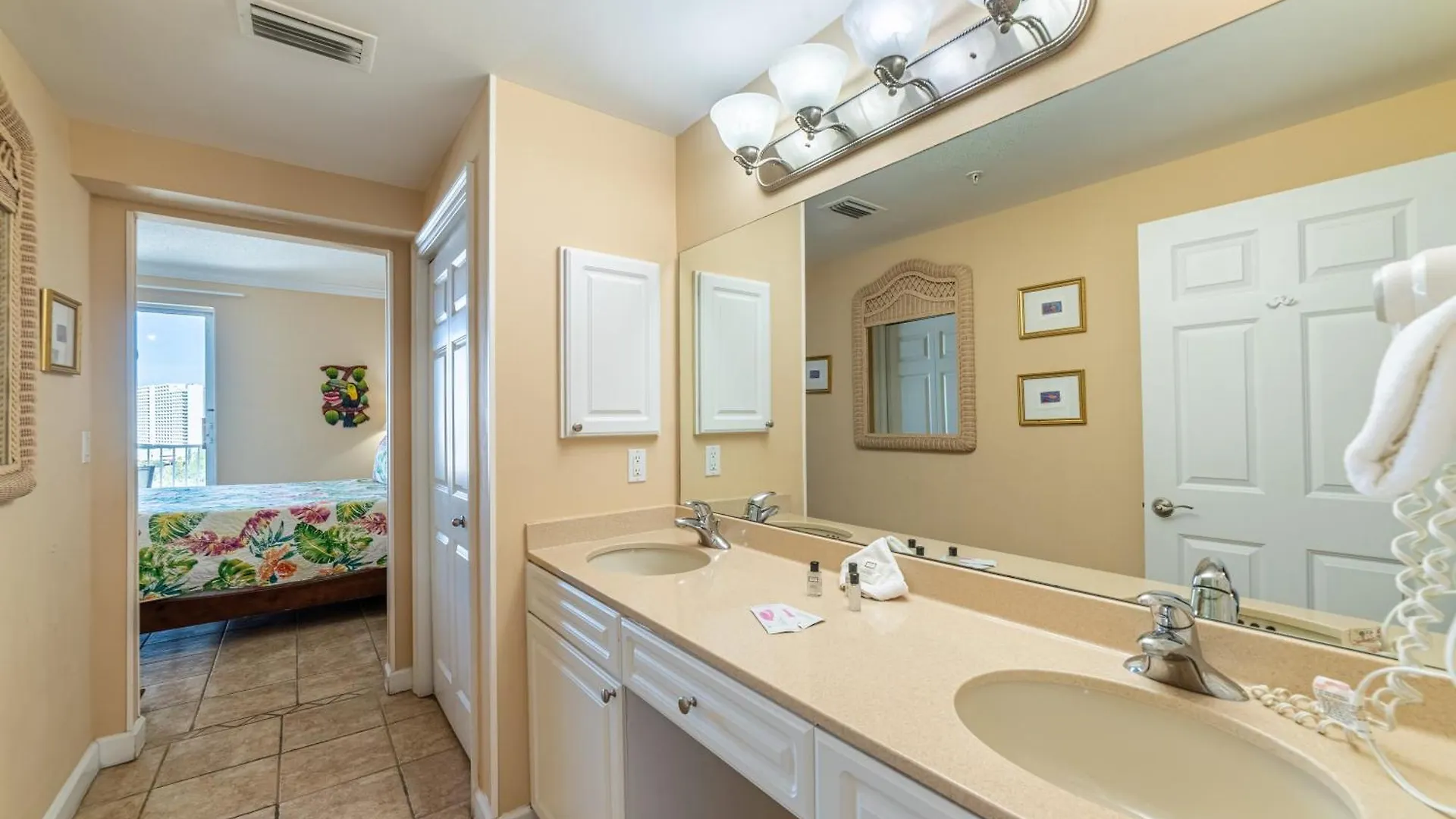 Holiday home Boardwalk 1111 'Admiral'S Quarters' Villa Panama City Beach United States